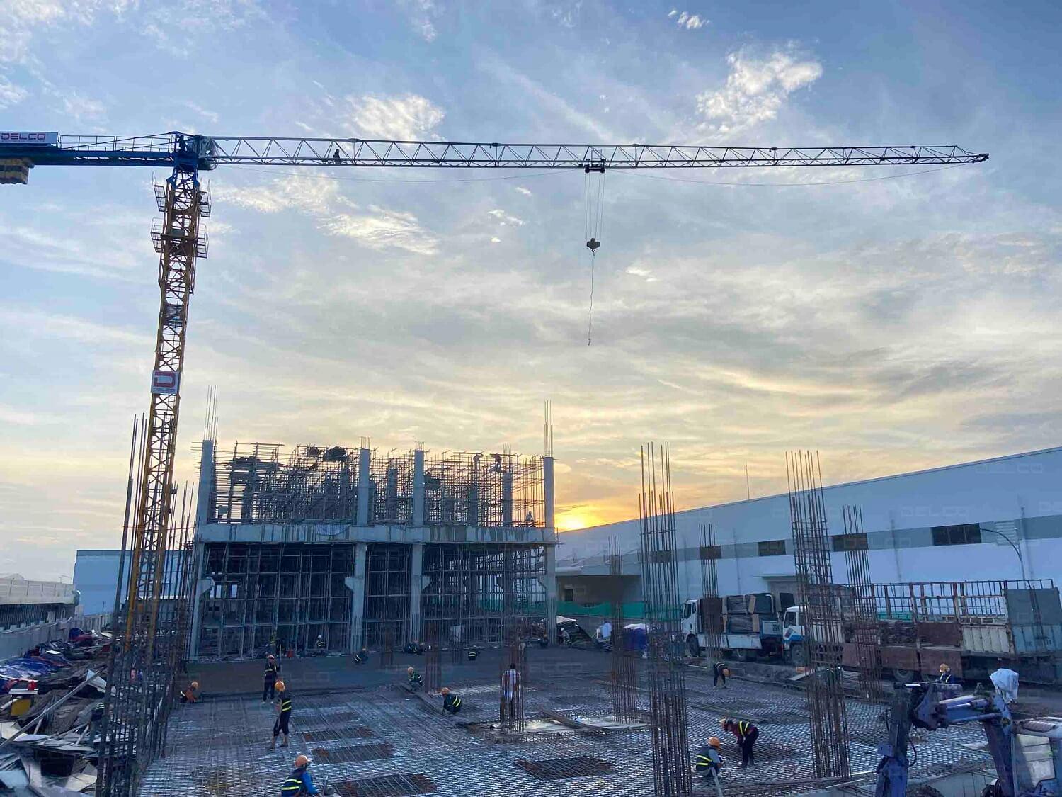 Dự án xây dựng nhà máy 3 tầng tại KCN Hòa Mạc, Hà Nam của Tổng thầu xây dựng DELCO.