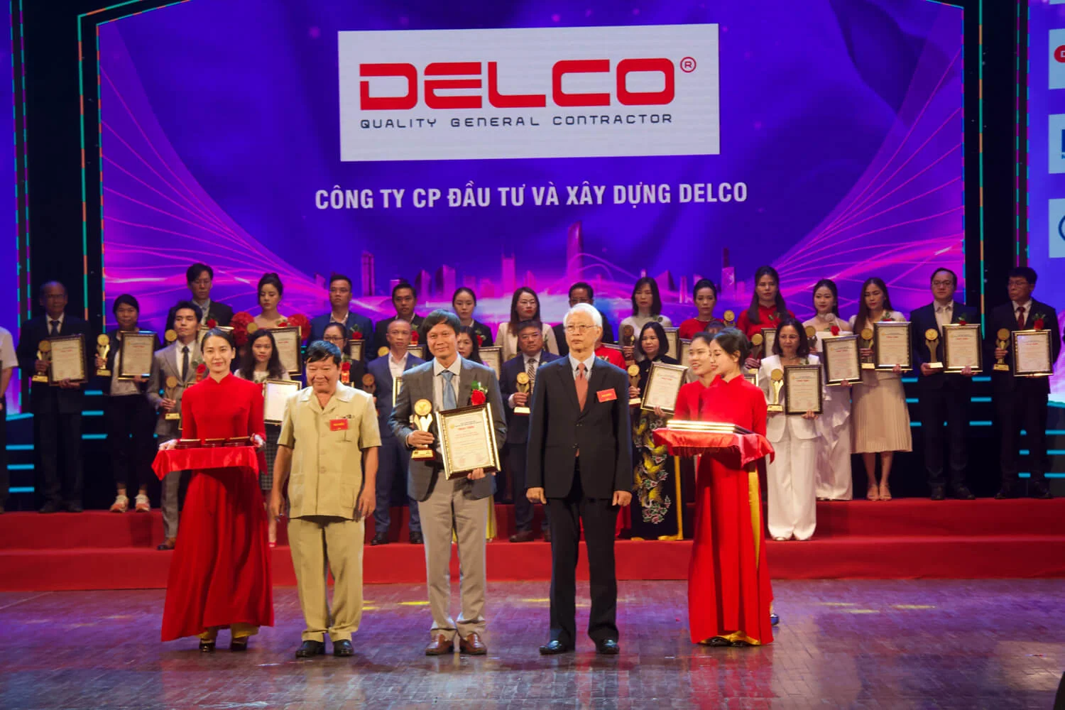 DELCO đạt giải thưởng Dịch vụ chất lượng vàng 2024