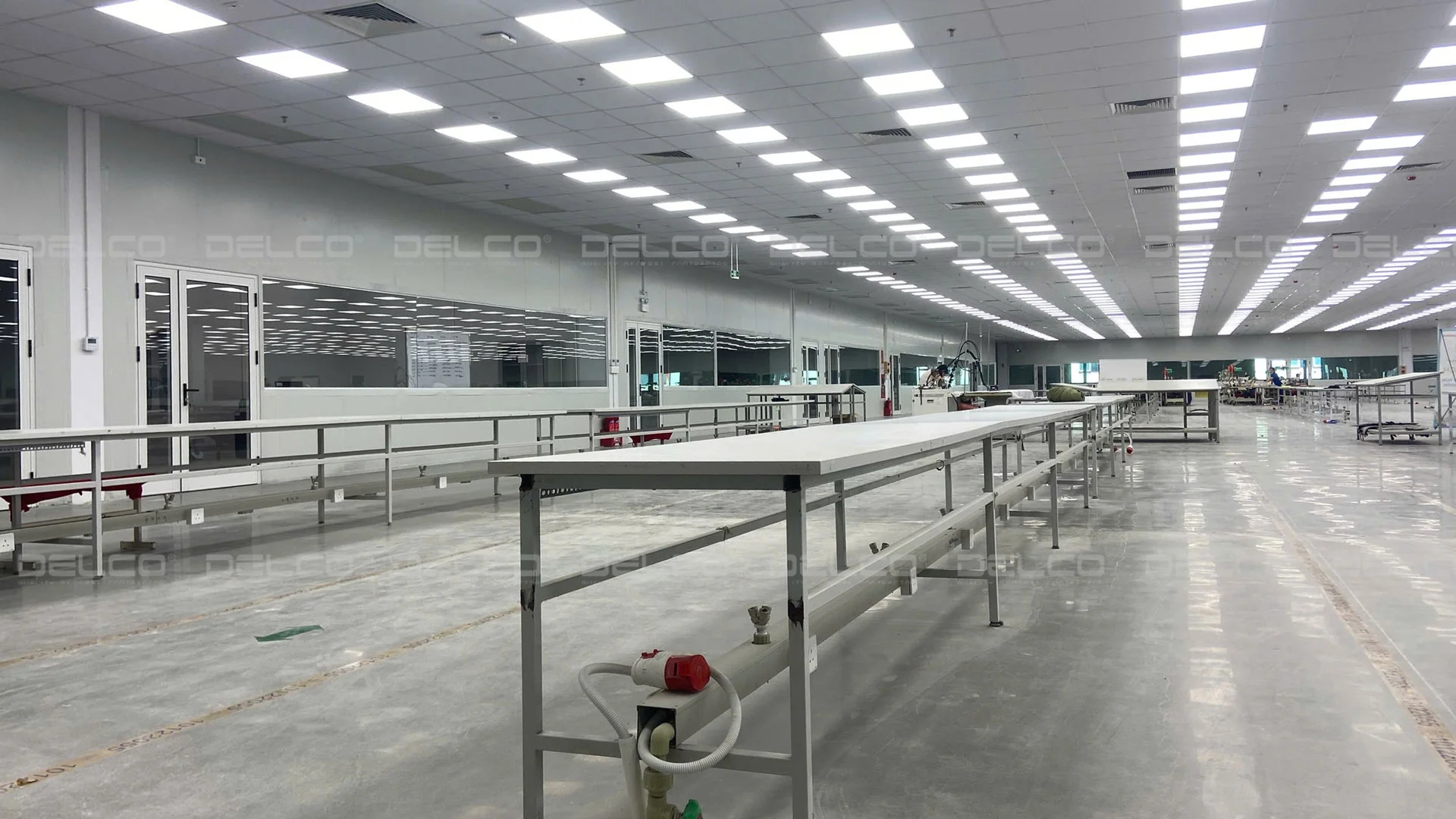 KLW 工場の電気・機械設備工事