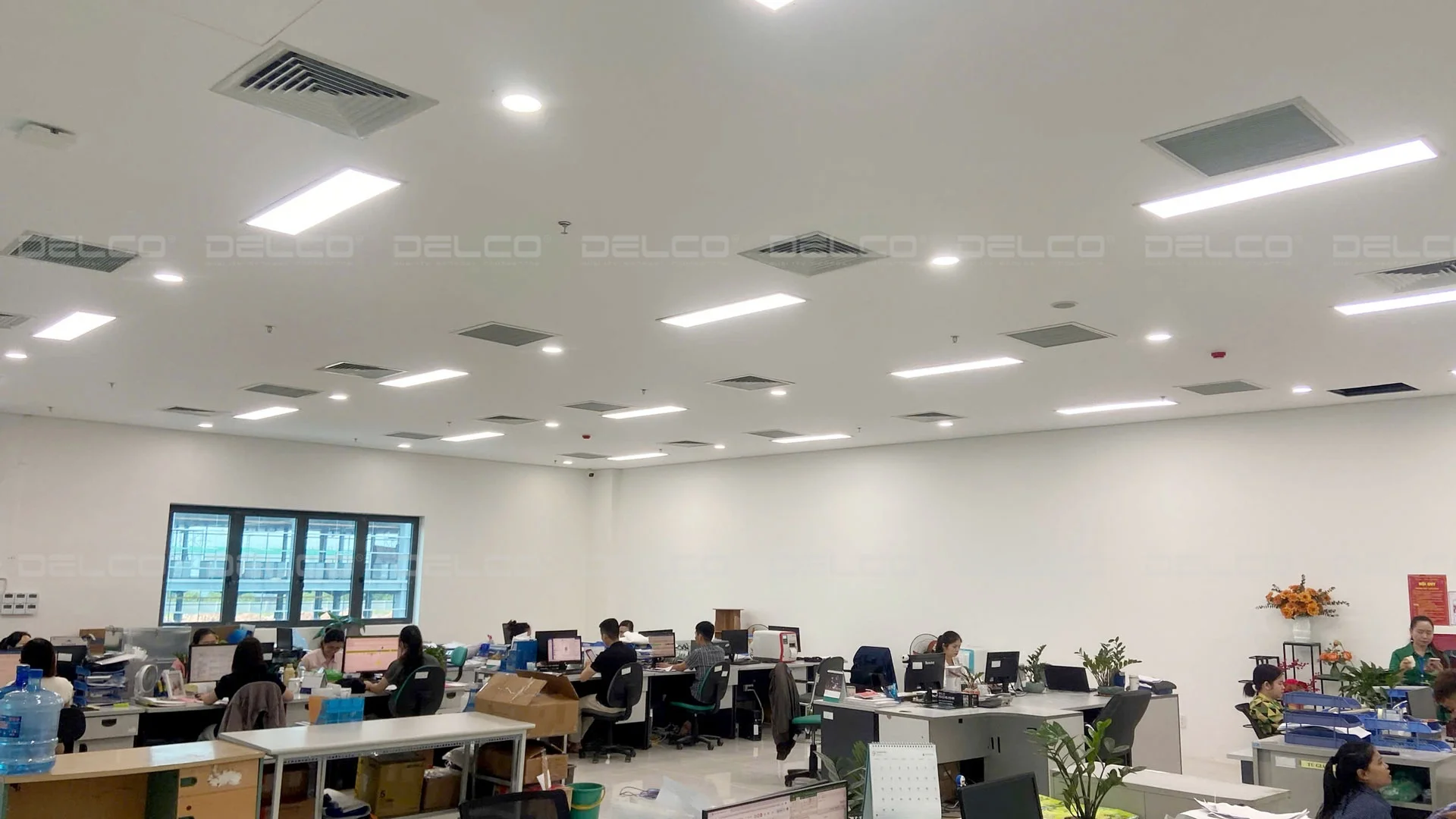 KLW 工場の電気・機械設備工事