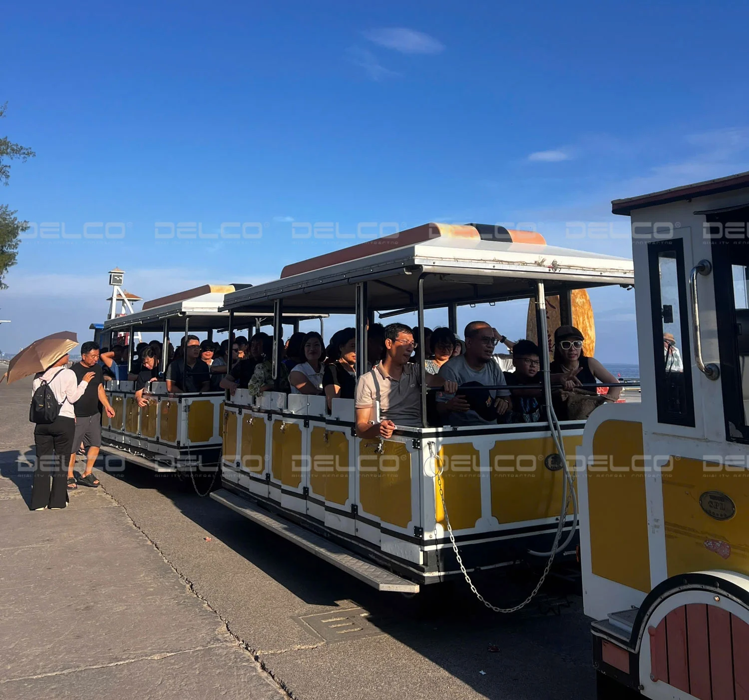 Khu Phố Tây thuộc thành phố Đông Hưng (Trung Quốc) được xây dựng với kiểu kiến trúc phương tây độc đáo.