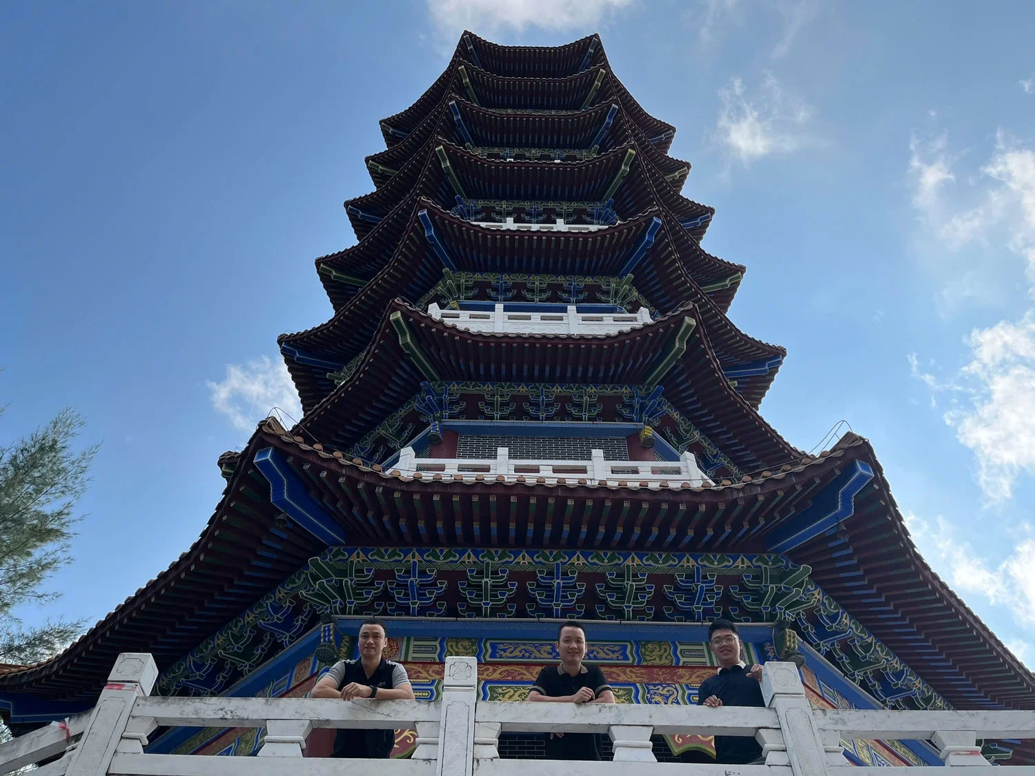 Hành trình gắn kết 2025: cùng DELCO team khám phá Đông Hưng – Trà Cổ